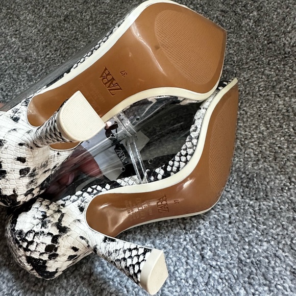 Zara Animal Print Heels NWT - Picture 4 of 5